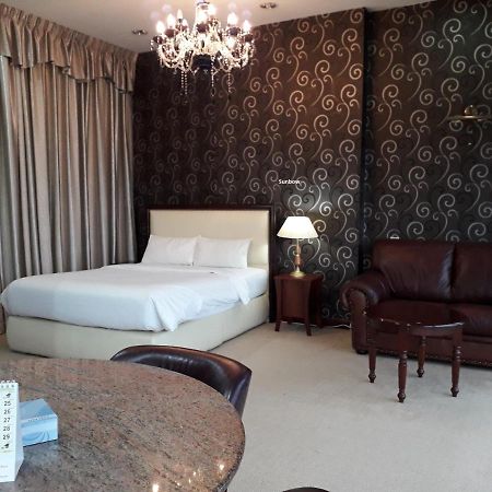Sunbow Suites @ Times Square Куала Лумпур Екстериор снимка