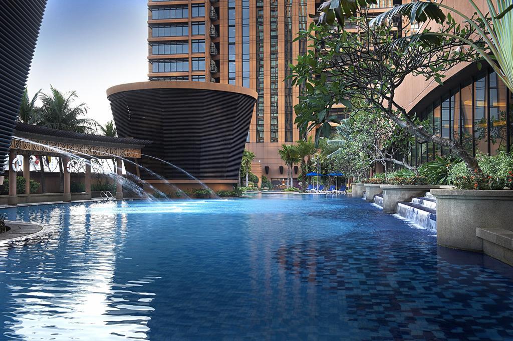 Sunbow Suites @ Times Square Куала Лумпур Екстериор снимка